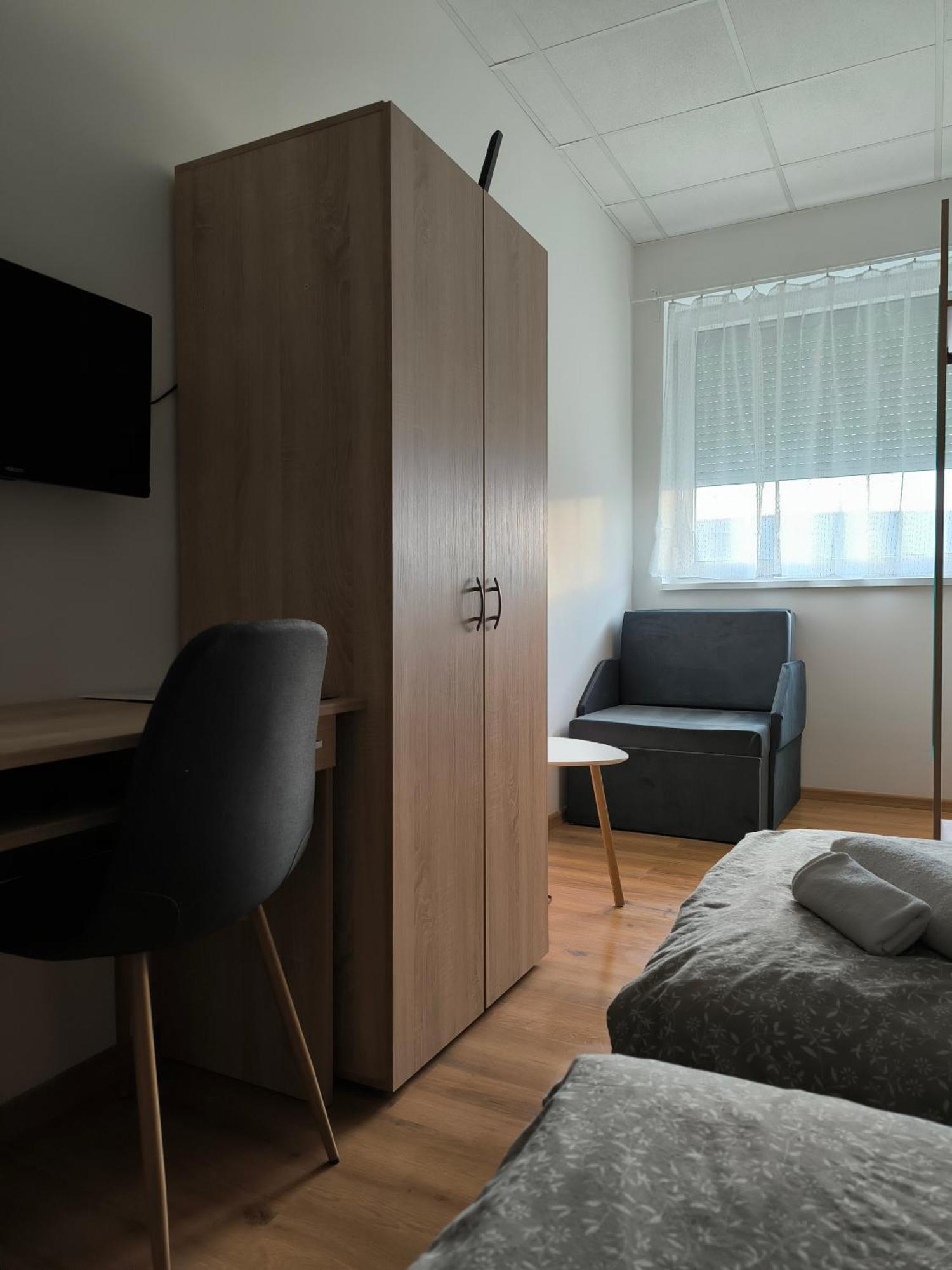 Szilas Park Motel Nagytarcsa Экстерьер фото