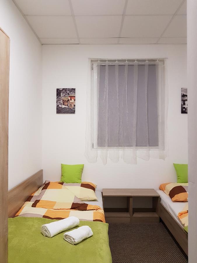 Szilas Park Motel Nagytarcsa Экстерьер фото